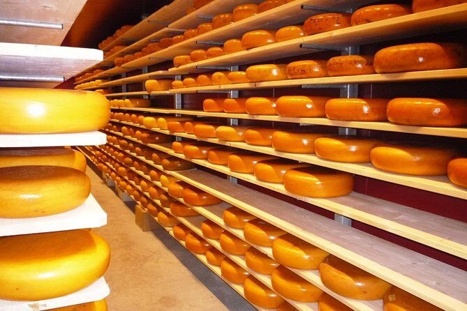 Private Zaanse Schans & Volendam Tour: Windmills, Cheese & Clogs - Clogs workshop and cheese farm: craft you can watch, and tastings that justify the price