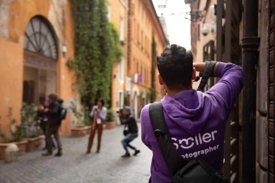 Romantic Photoshoot Experience for Couples in Amsterdam - Delivery in 24–48 Hours: What “Edited High-Resolution” Means for You