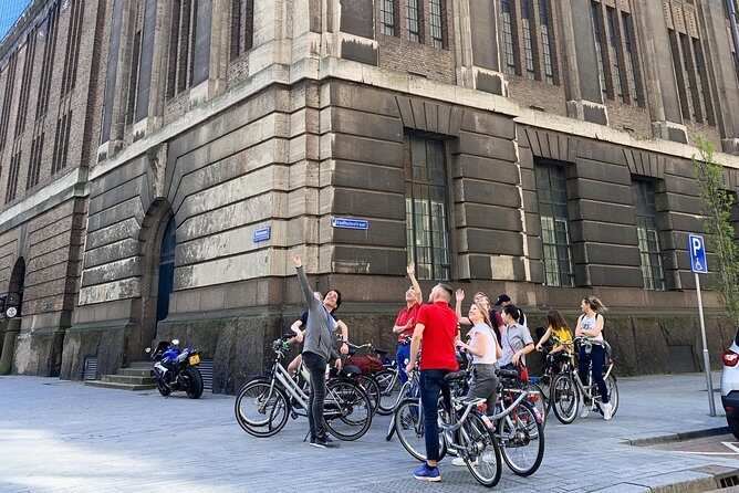 Rotterdam Highlights Bike Tour - Why a Rotterdam Highlights Bike Tour beats a walk-tram day