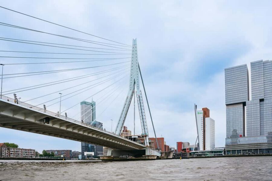 Rotterdam: RIB Speedboat Sightseeing Cruise - Delfshaven and the older ports: why the city feels different from water