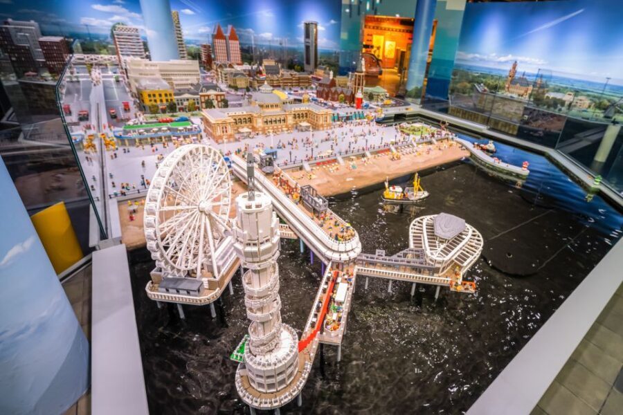 Scheveningen: LEGOLAND® Discovery Centre Entry Ticket - 4D Cinema and pacing: when to fit the screen time