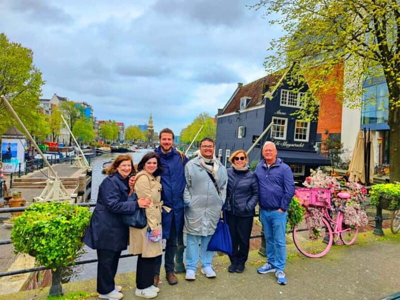Skipping Lines & Sipping Beers: A History Tour of Amsterdam - A 3.5-hour mix of Dutch fries, stroopwafels, canals, and mystery beer