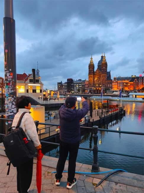 Skipping Lines & Sipping Beers: A History Tour of Amsterdam - Price and value: is $80 worth it in Amsterdam time?