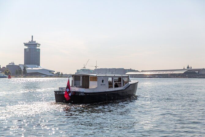Small Group Boutique All-Inclusive Tour (max 12 p) With Captain - The Famous Bridge, Smallest House, Beer-Brewing Canal, and a Mint Tower