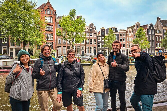 Small Group Walking Tour - Hello Amsterdam - Haarlemmersluis: canals and Amsterdam bikes, plus a view break