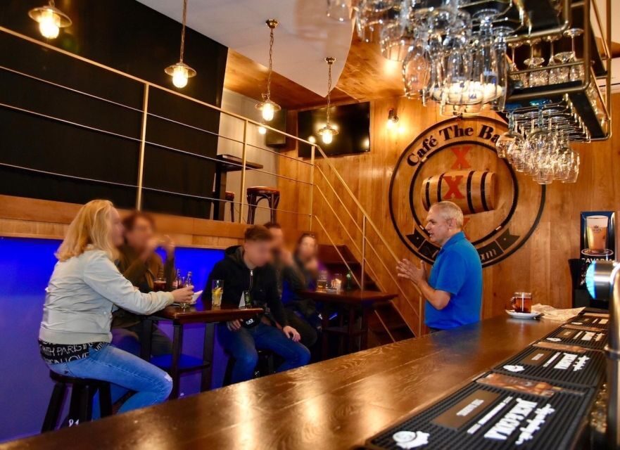 Sprechen Sie Gras? German Tour of Amsterdam's Coffeeshops - Strolls, Canals, and Historic Buildings: Photos That Don’t Feel Forced
