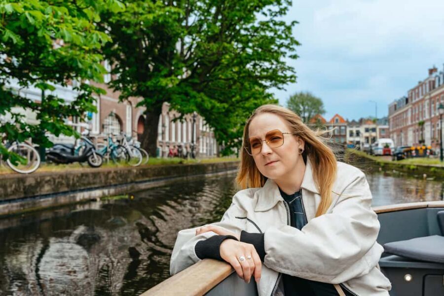 The Hague: Canal Cruise with music from local artists - The route experience: how the 1.5 hours tends to feel