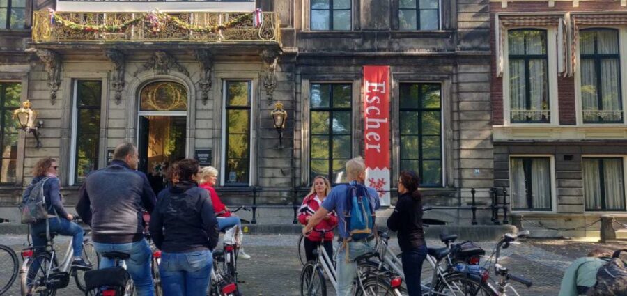 The Hague: Highlights Bike Tour - Price and value: what $35 buys you for 2.5 hours