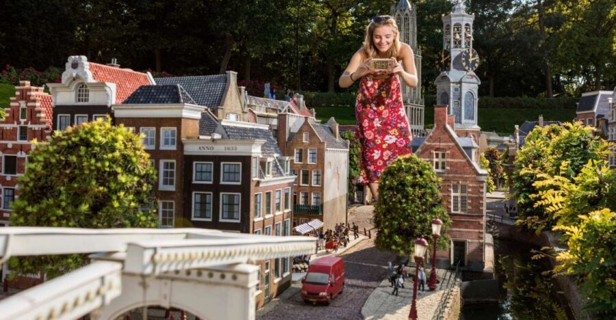 The Hague: Madurodam Miniature Park Entry Ticket - The Wind Chaser darkride: when the Netherlands turns into motion