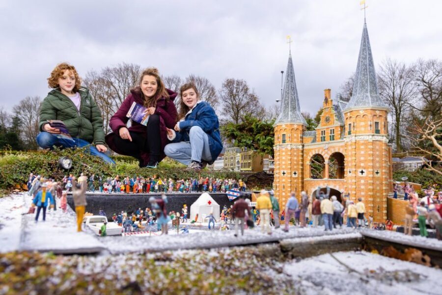 The Hague: Madurodam Miniature Park Entry Ticket - Rembrandt’s The Night Watch: art, story, and a fresh indoor highlight