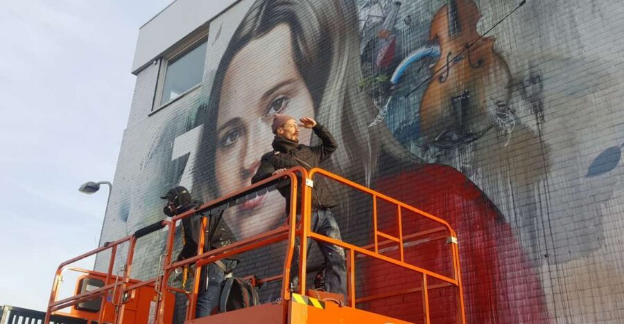The Hague: Street Art Tour by Bike - Riding rules that keep you safe and moving