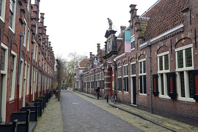 The rise of Haarlem: Culture, History, Art and Architecture Walking Tour - Teylers Museum and the Art You Can Follow Up Later
