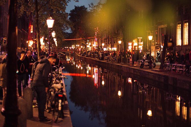 Treasures of Amsterdam: Coffeeshops & Red Light District Private Tour - Coffee shops without entering: what you can still learn