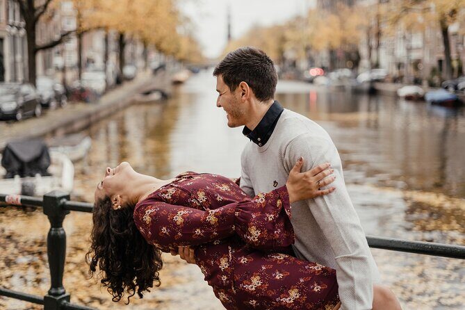 Vacation Photoshoot & Tour in Amsterdam - Price and value: what $590.95 gets you for a private hour