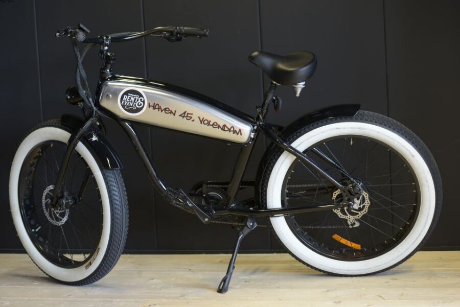 Volendam: E-Fatbike Rental - Meeting at Haven 45: Getting Your Bike and Confidence Fast