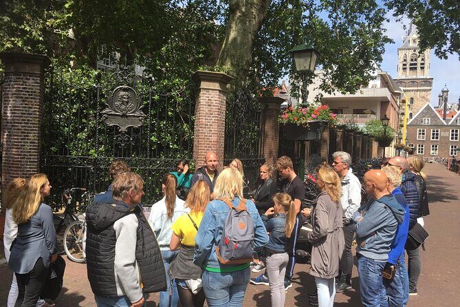 Walking Tour of Delft - The City of Orange and Blue - Weather and timing: how to not lose your tour moment