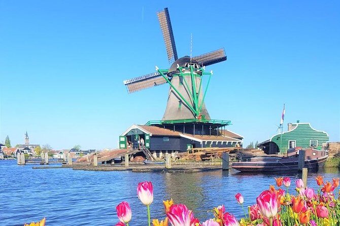 Zaanse Schans and Volendam Private Tour – Clogs, Cheese and More - Price and logistics: what you’re paying for (and what you’re not)