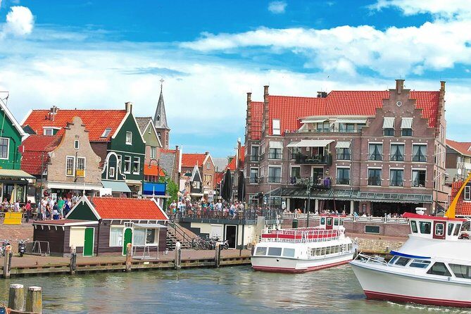Zaanse Schans, Edam, Volendam and Marken Tour - Volendam’s Old Town and Port: The Best Place to Slow Down