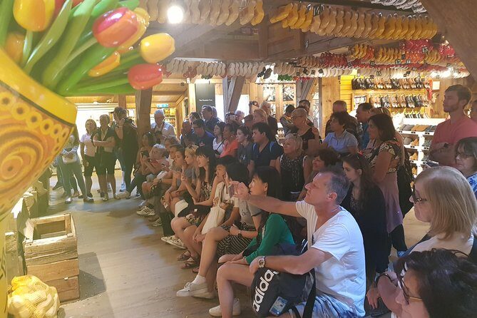 Zaanse Schans windmill tour with Italian guide - Specerijenmagazijn Indie’s Welvaren: How Spices Were Moved and Made
