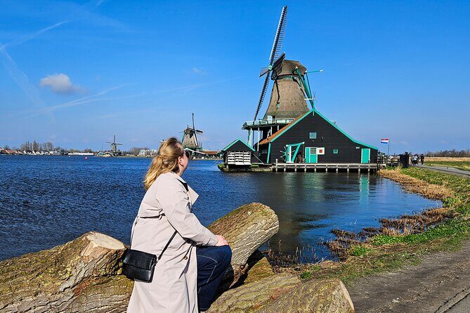 Zaanse Schans Windmills, Cheese and Volendam Tour from Amsterdam - The cheese farm stop in Utrecht: quick, direct, and tasty