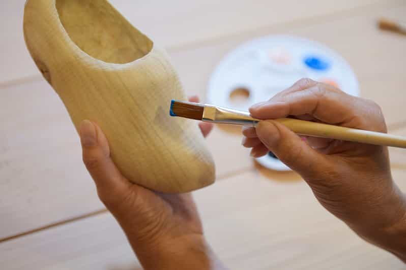 Zaanse Schans: Wooden Shoe Painting Workshop - What the 90-Minute Session Feels Like (and What’s Included)