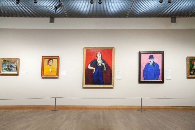 Amsterdam Van Gogh Museum with Audio or Guided Tour - Guided tour option: when an expert guide pays off