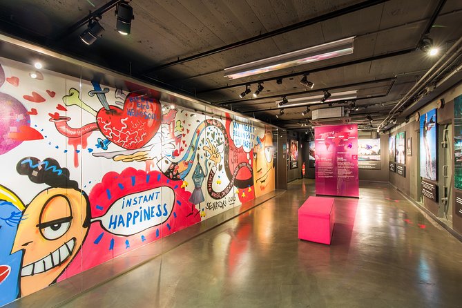Body Worlds Amsterdam Admission Ticket - Interactive elements like a body scan: try it, but don’t bet your visit on it