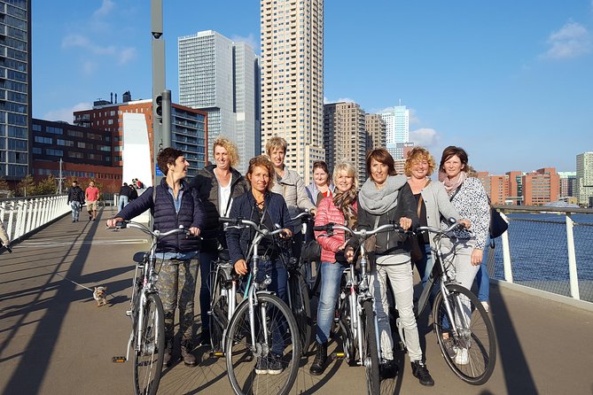 Rotterdam Bike Tour - all the Highlights - Kijk-Kubus Museum-house: cube houses up close, not just from a distance