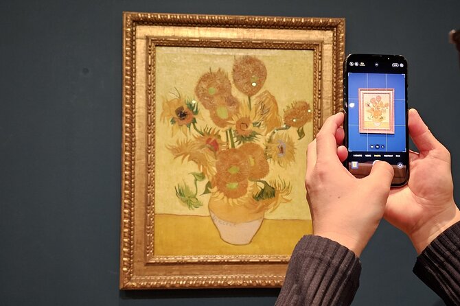 Van Gogh Museum Amsterdam Small Group Guided Tour - Wireless whisper headsets: how they change the experience